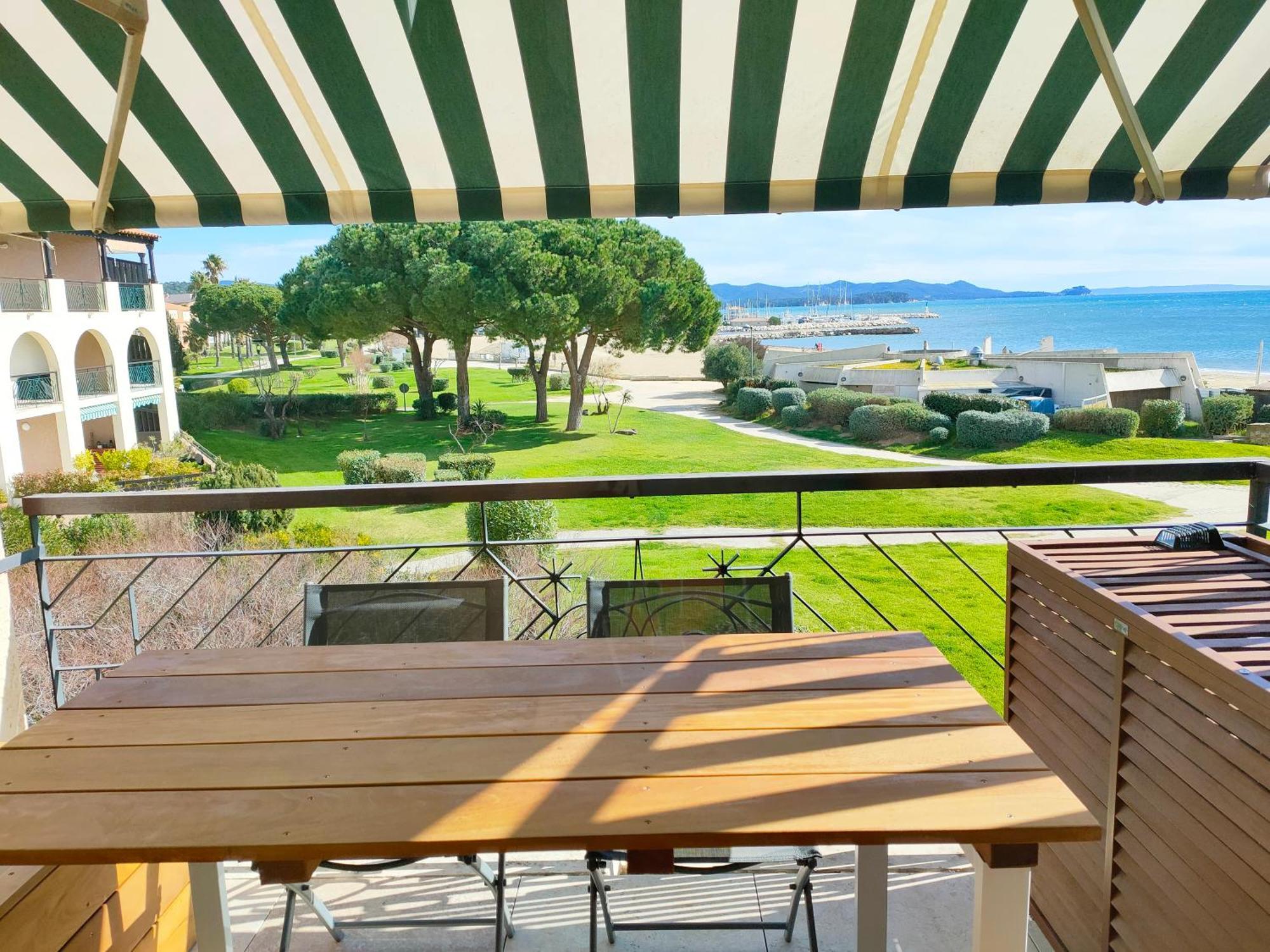 Appartement Vue D'Or Les Pieds Dans L'Eau La Londe-les-Maures Exteriér fotografie